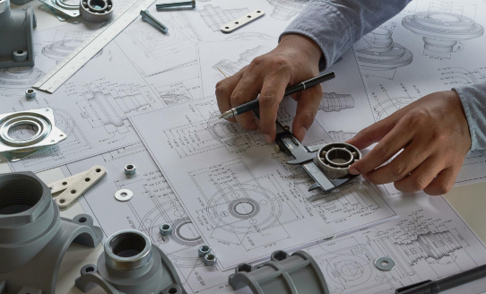 Consulting session on customized bearing design solutions